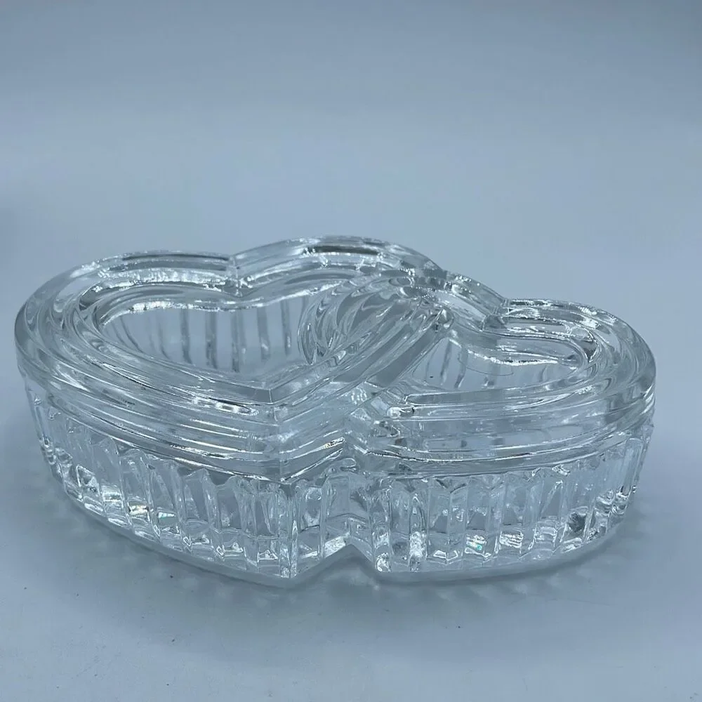 Cristal d’Arques -Durand Two Hearts Crystal Trinket box.